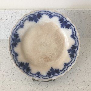 Flow Blue The Hofburg W.H. Grindley & Co Plate Dish, circa 1800s